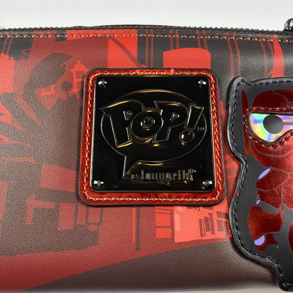 Disney Loungefly Big Hero Six Baymax Battle Mode Cosplay Wallet Red Iridescent - Picture 4 of 11